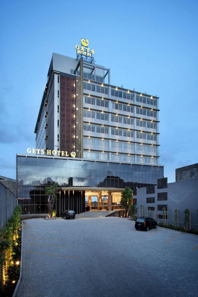 Gets Hotel Semarang Dış mekan fotoğraf